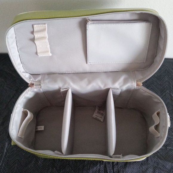 Tahitian Noni Olive Green Travel Bag - Picture 5 of 16